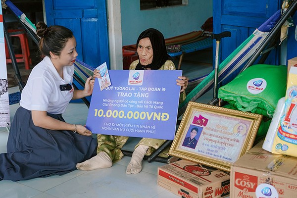 Bộ phận hỗ trợ khách hàng lucky8